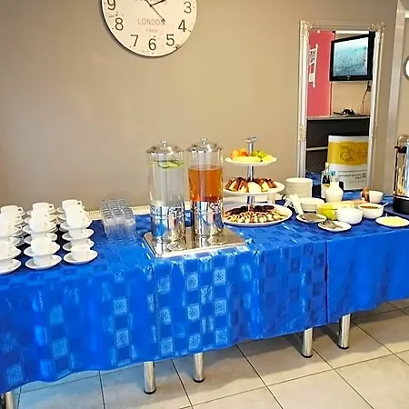 Bb Consul Bed & Breakfast Lodž