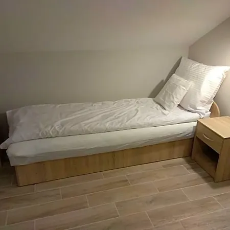 Bb Consul Bed & Breakfast Lodž