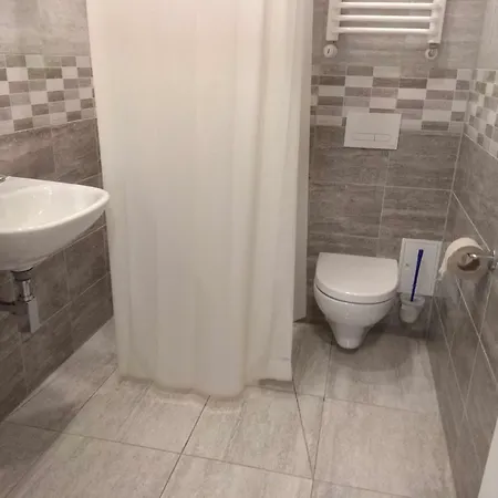 Bb Consul Bed & Breakfast Lodž